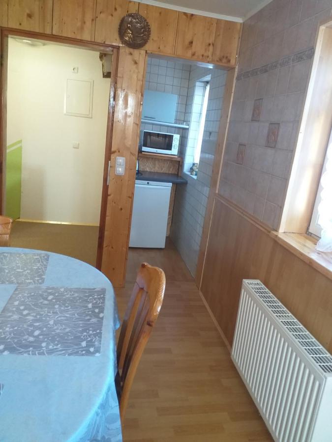 Ferienwohnung Leon Heldburg Bagian luar foto