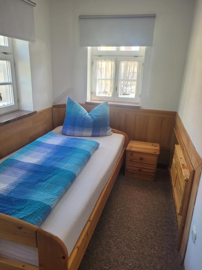 Ferienwohnung Leon Heldburg Bagian luar foto