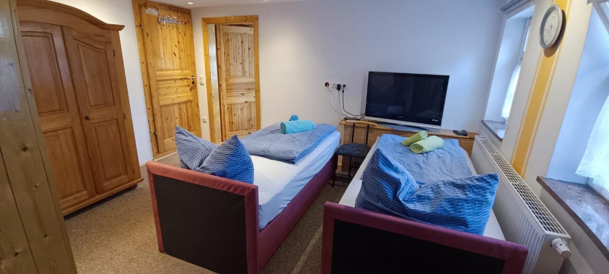 Ferienwohnung Leon Heldburg Bagian luar foto
